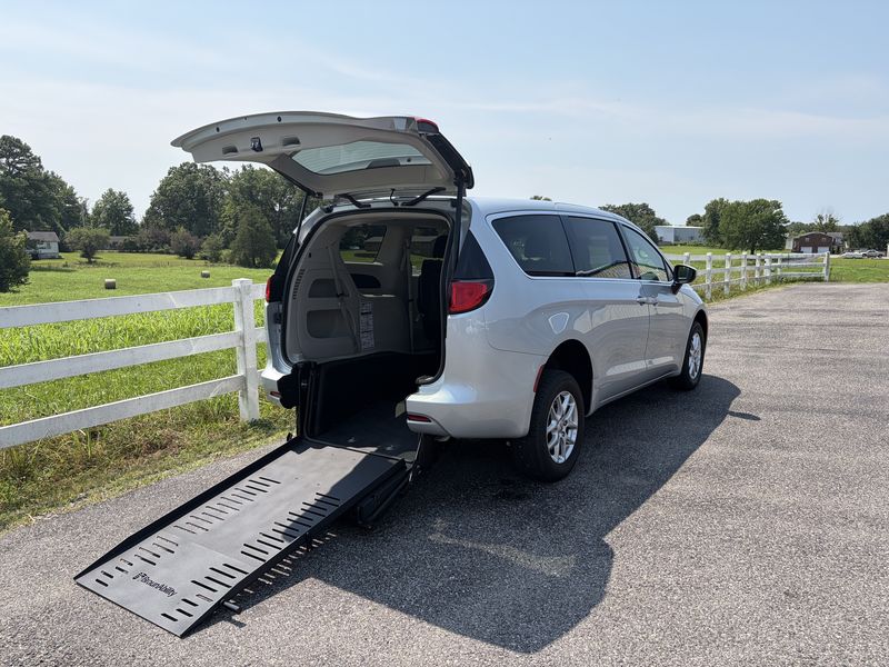 Used 2023 Chrysler Voyager